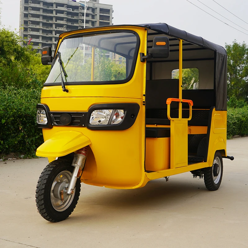 Auto Rickshaw Three Wheel Electric Customized Spare Tire Long Range Distance Durability Urban Transportation