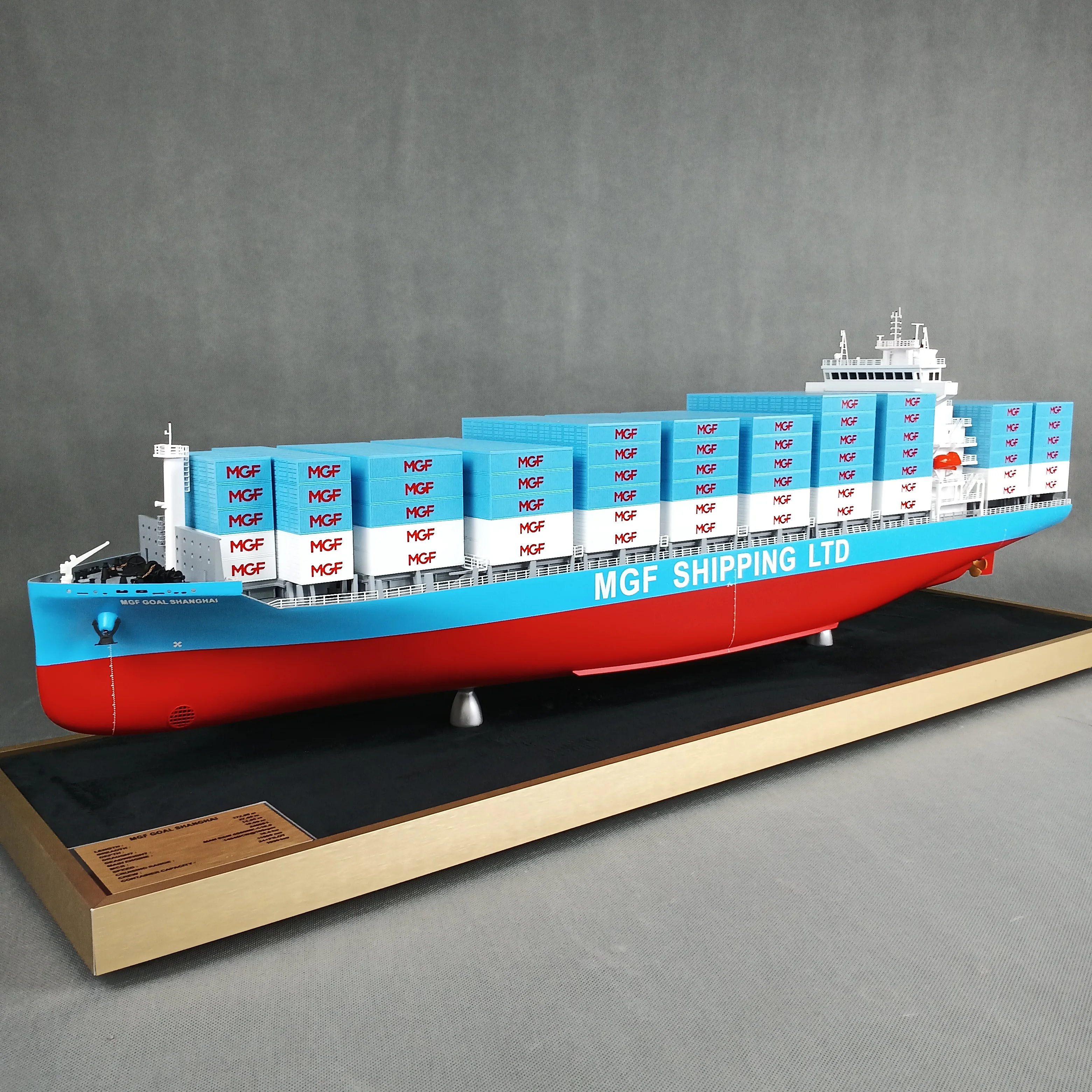 【A】O.A.S Factory's Customized 100cm Static Container Ship Model Art Style Carving Decoration for Home Gift for Ship Model Lovers