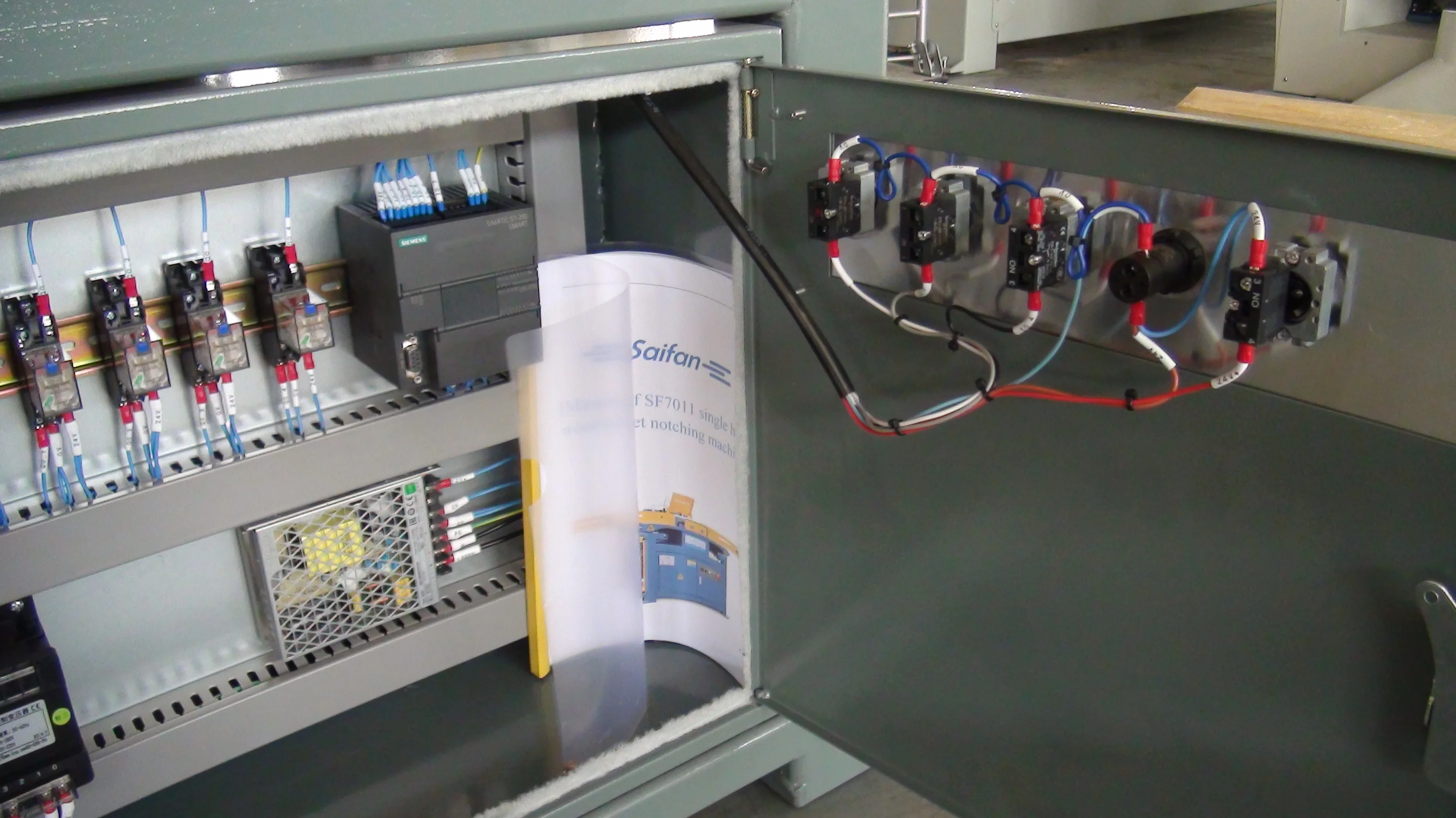 SF7011 Automatic Single Head Notcher Machine for Wooden Pallet