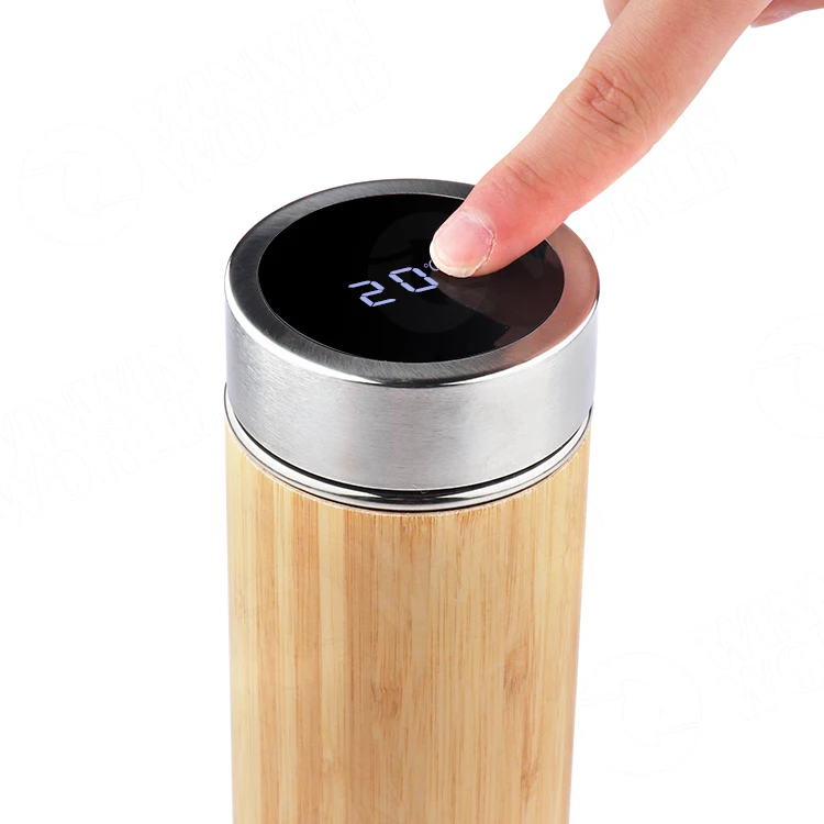 Neue Bambus produkte 2020 isolierte wasser flasche temperatur display  thermos. bambus reise becher mit tee stainer und smart LED Deckel
