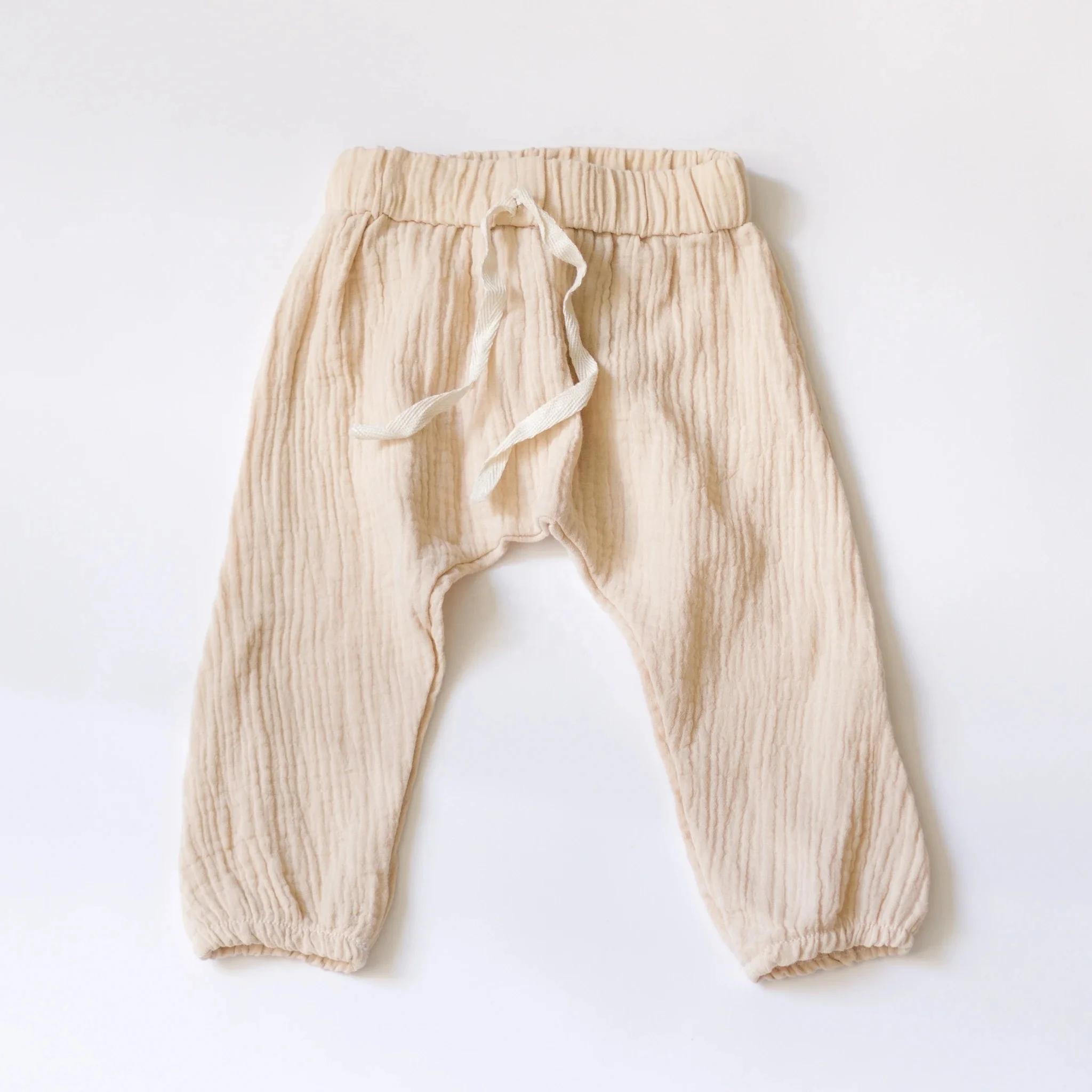 Детские спортивные штаны из органического