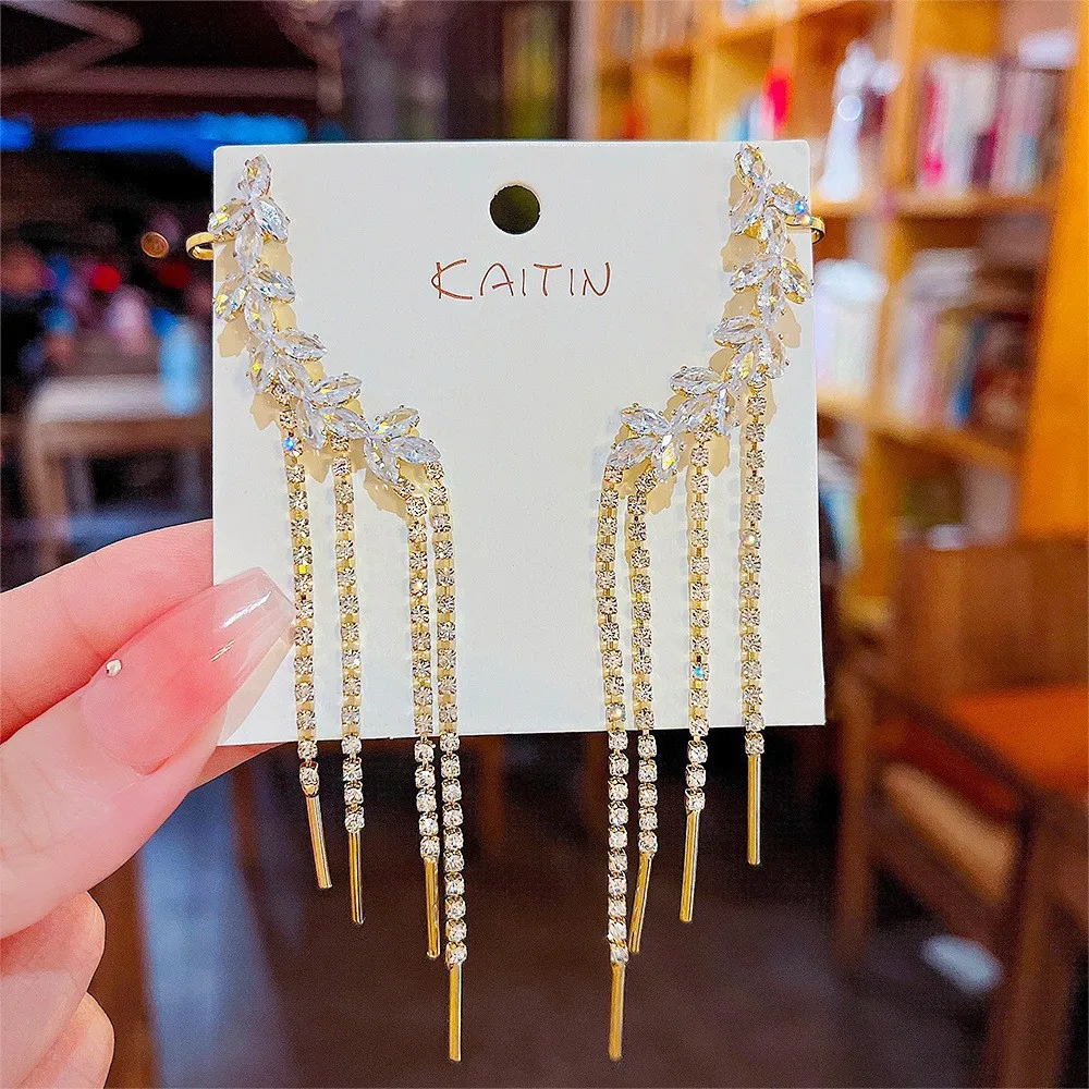 Alibaba.com: ES 925 Gold Plated Silver Fashion Earrings
