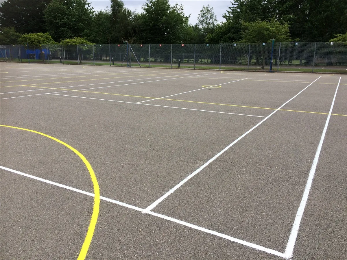 750ml Temporary Solvent-Based Parking Lot Line Marking Spray Paint for Road and Spot Survey Marking