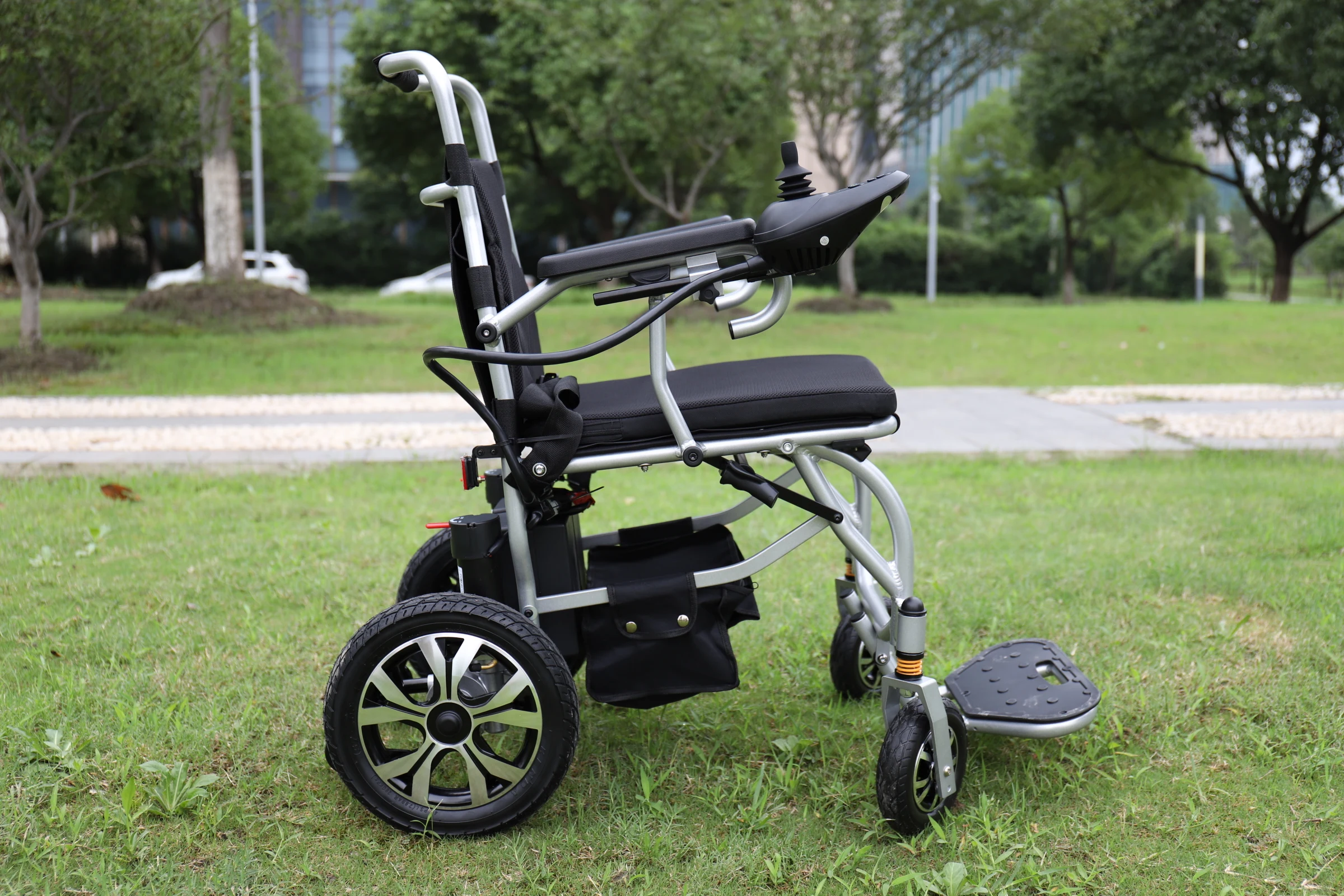 Handcycle Electric Chair Scooter Lightweight Cheap Price Foldable