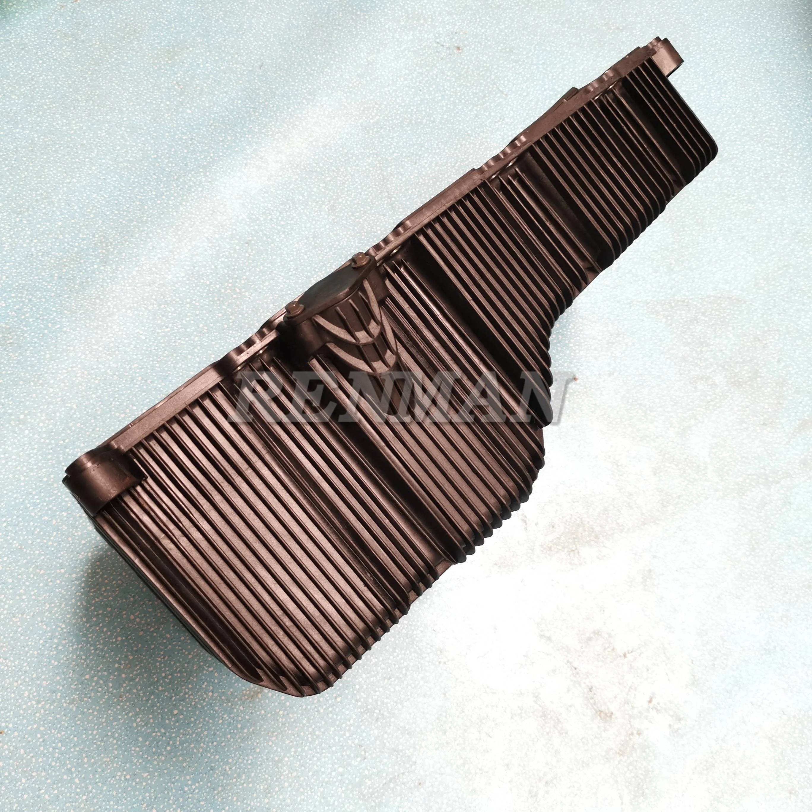 Cummins ISBE4.5 Diesel Engine Part Oil Pan 5289667| Alibaba.com