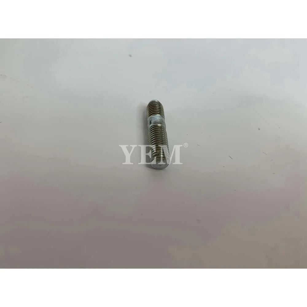 D1105 Exhaust Manifold Bolt 16241-91090 for Kubota Diesel Engine 3