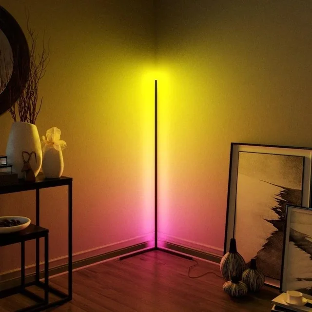 Lampada da terra RGB – Illuminazione ambientale a LED che