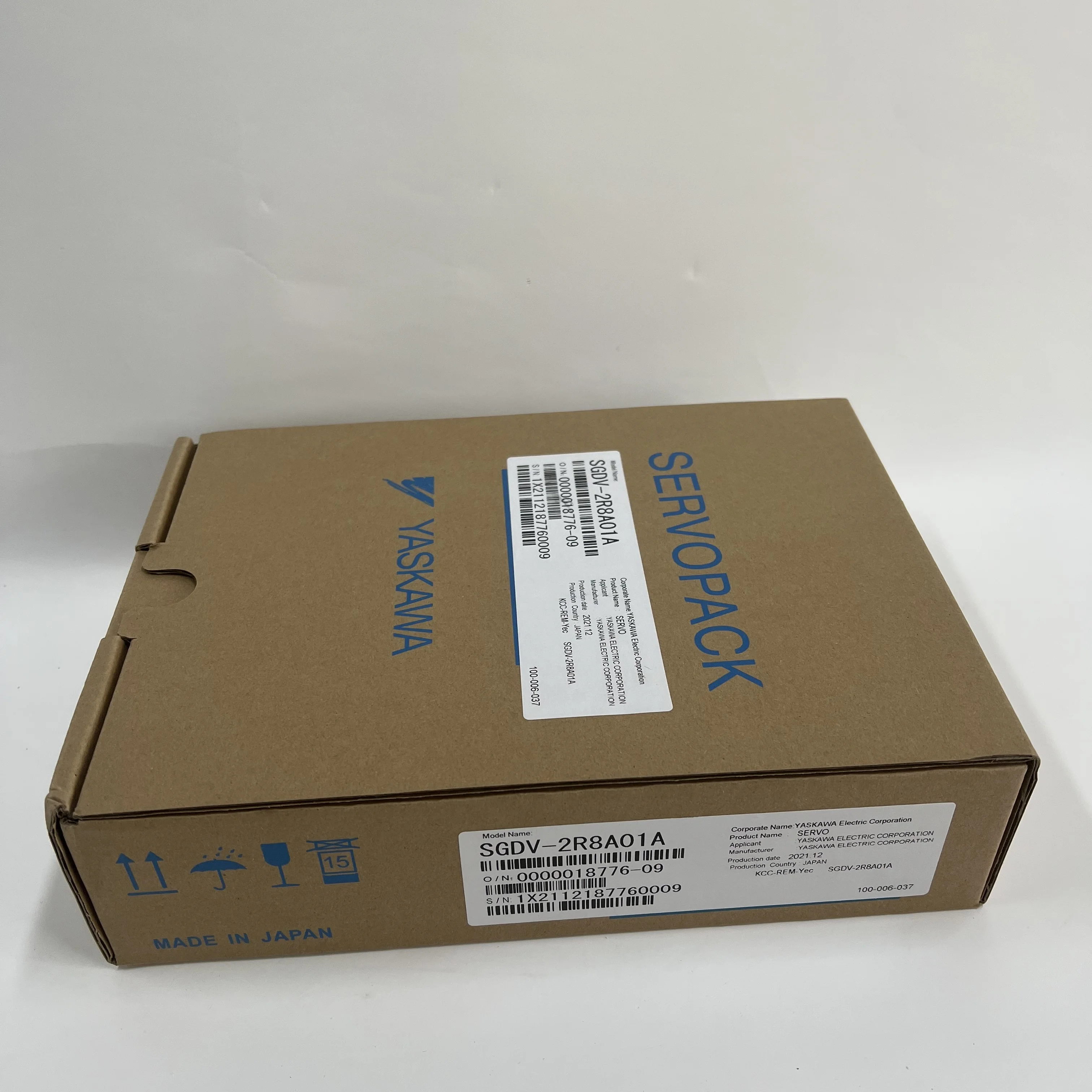 Yaskawa Servopack Servo Drive SGDV-2R8A01A
