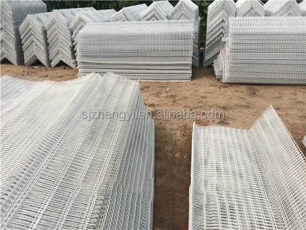Galvanized Battery Chicken Cages Sold to Distributors in Mozambique