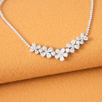 Summer fashion flower pendant necklace temperament cubic zirconia Ins style chain necklace for women