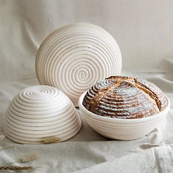 Wholesale 9 Inch Bread Proofing Basket Round Rattan bread proofing baskets for sourdough starter kit with Bread lame