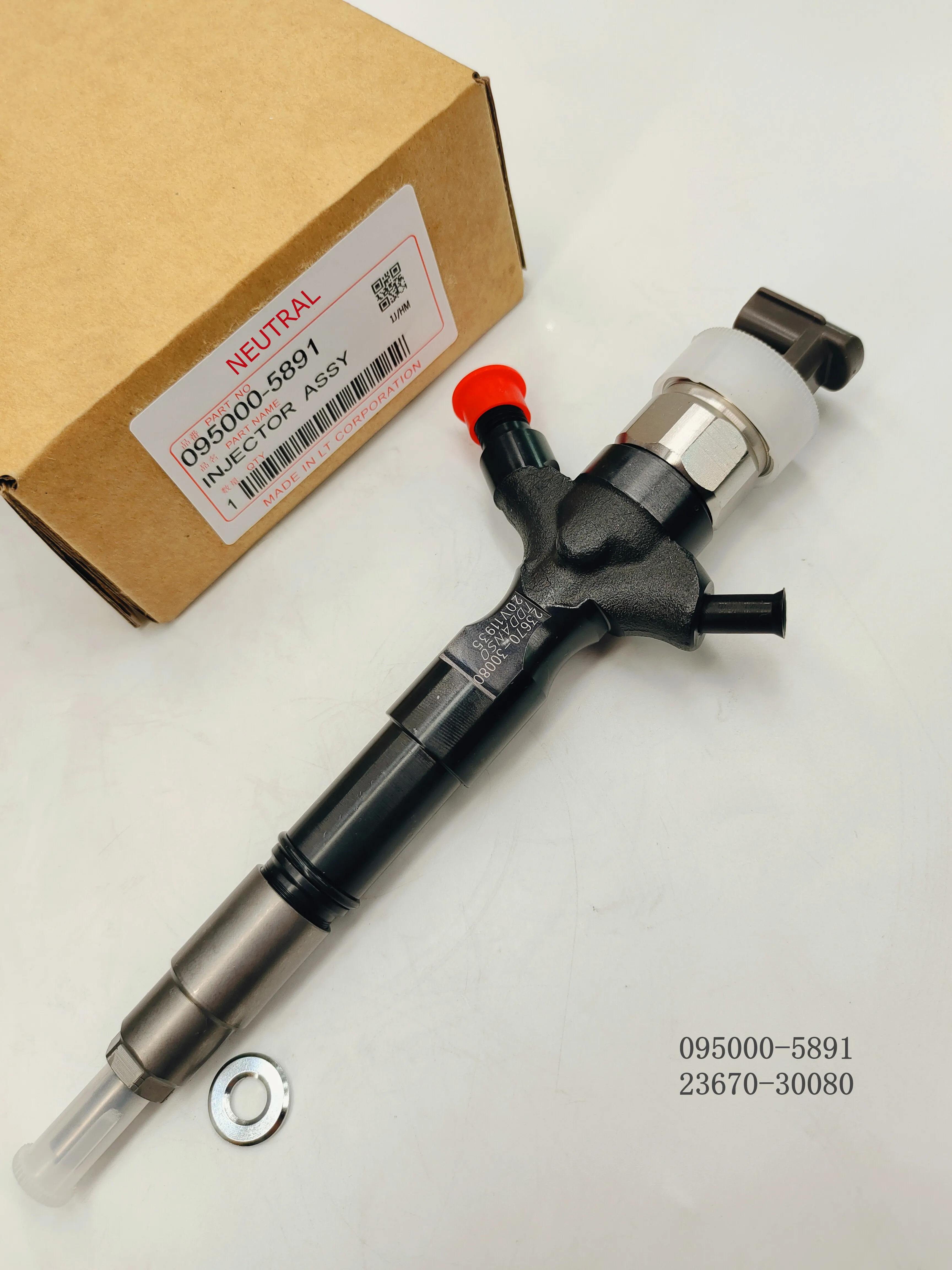 High Quality Diesel Common Rail Fuel Injector 0950008793 8981402493