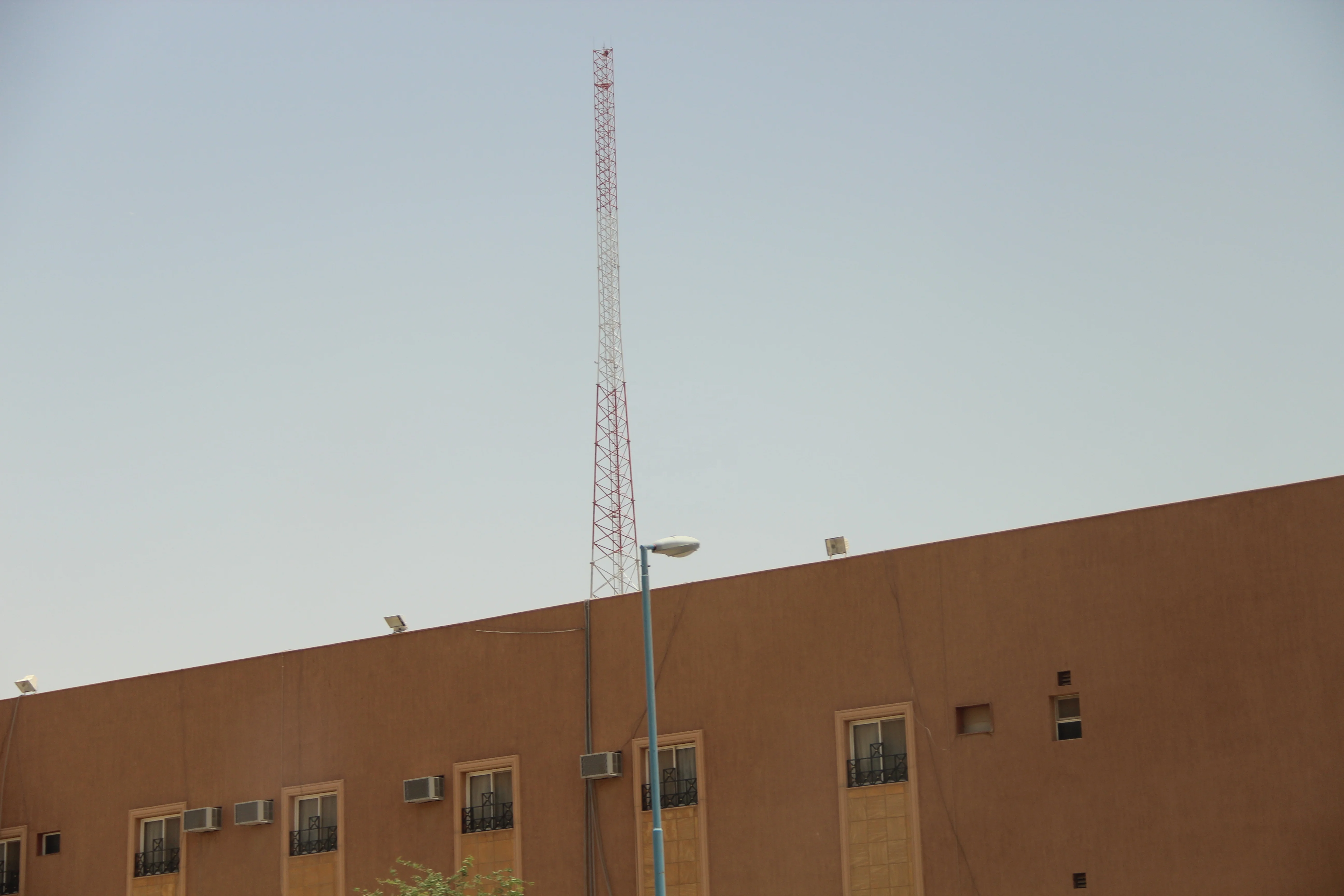 12m Telecommunication Rooftop Mast telecom rooftop tower