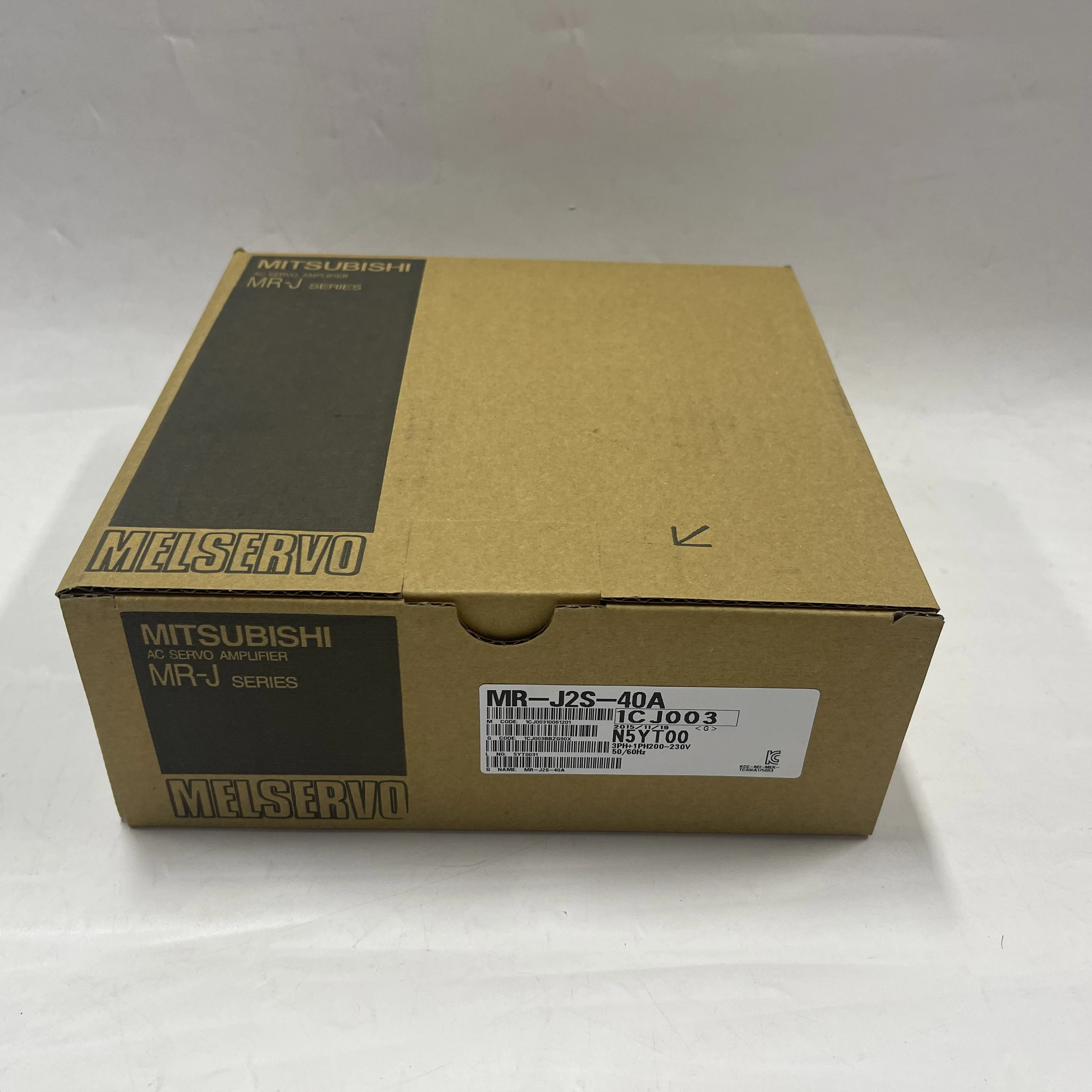 Mitsubishi MELSERVO J2S Series AC Servo Amplifier MR-J2S-40A Mitsubishi MELSERVO J2S Series AC Servo Amplifier MR-J2S-40A