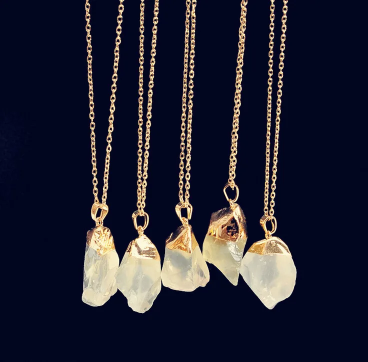 Multi Color Natural Stone Crystal Plain Stone Pendant with Gold Alloy Chain for Sweater Gemstone Raw Rocks Necklace