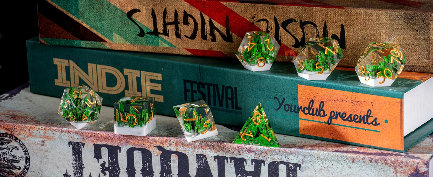 New Premium Design Stone Mountain Inside Fashion Carving Dnd Resin Dice Set in Stock supplier