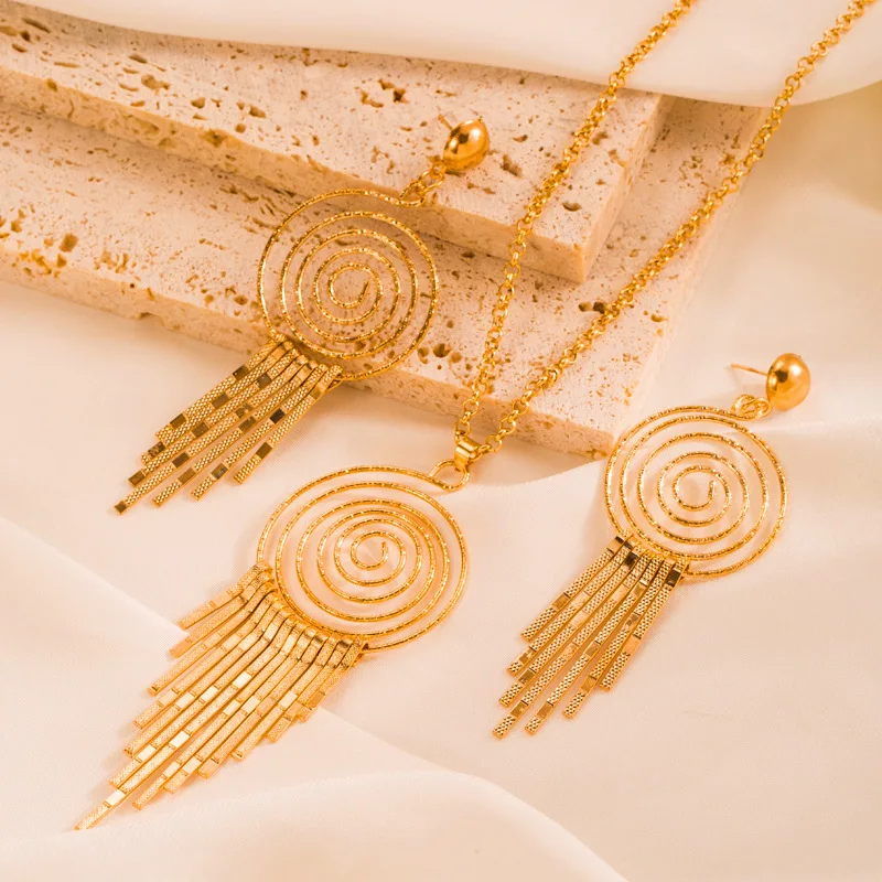 European American Long Twisted Jewelry Set Mosquito Coil Necklace Earrings Tassel Jewelry Set for Women
