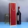 Phnom Penh rouge&nbsp;; bouteille unique 35x9,5x9cm
