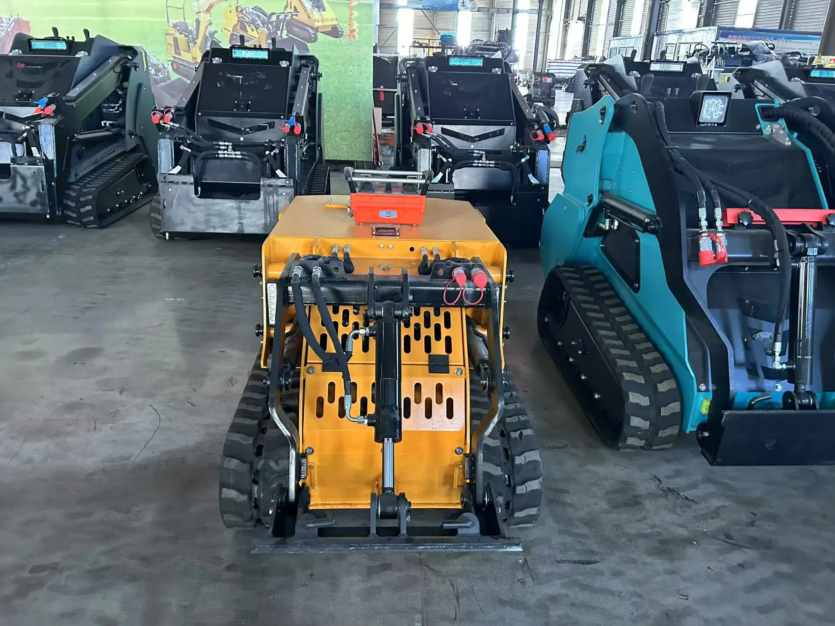 Remote Control Mini Skid Steer Loader Multifunctional Mini Tractor Tracked Mini Loader Skid Steer for Sale