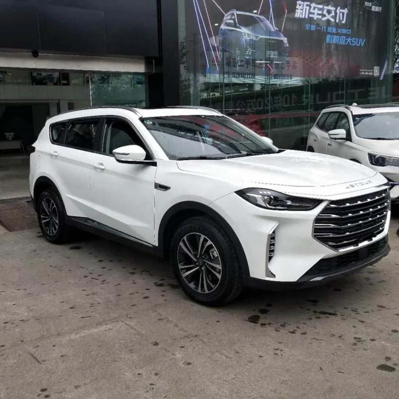 Новый внедорожник Chery Jetour X70 Plus автоматический полный