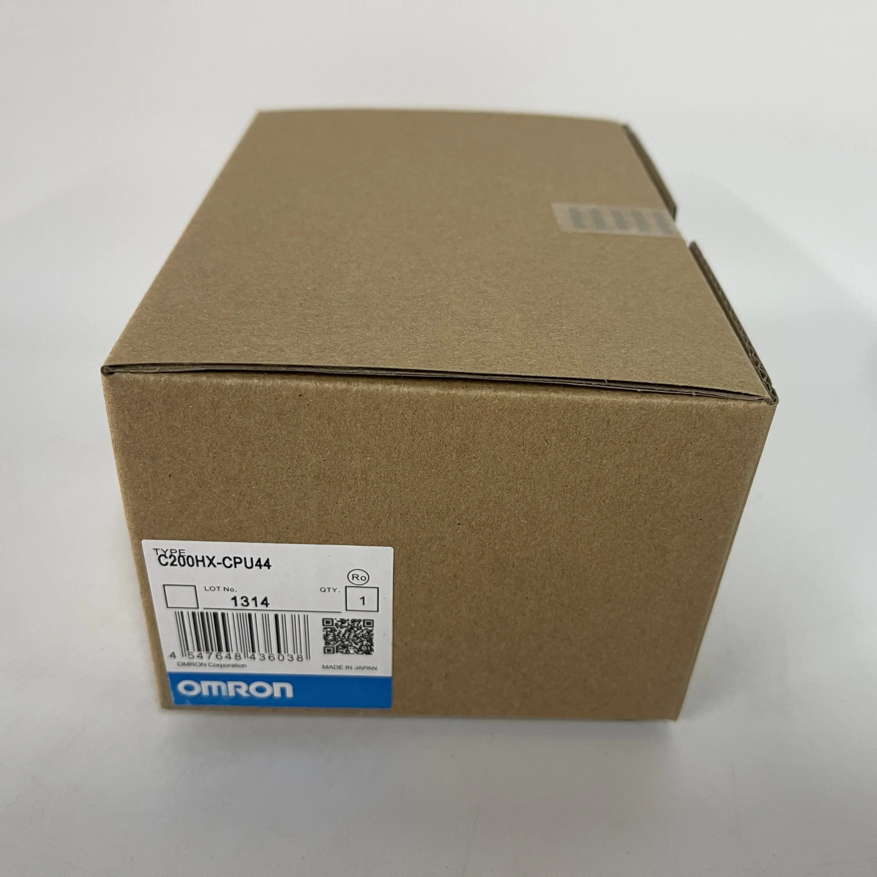 OMRON PLC CPU Unit C200HX-CPU44 OMRON PLC CPU Unit C200HX-CPU44