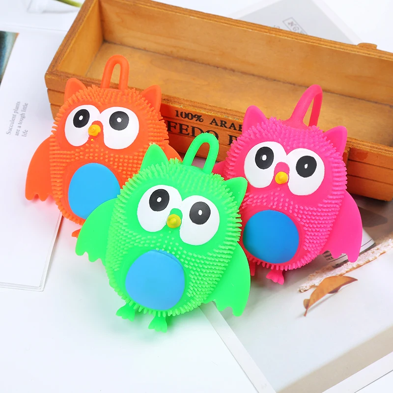 
 Рекламные Светящиеся в темноте животные, милые Светящиеся в темноте пластиковые маленькие мигающие игрушки  