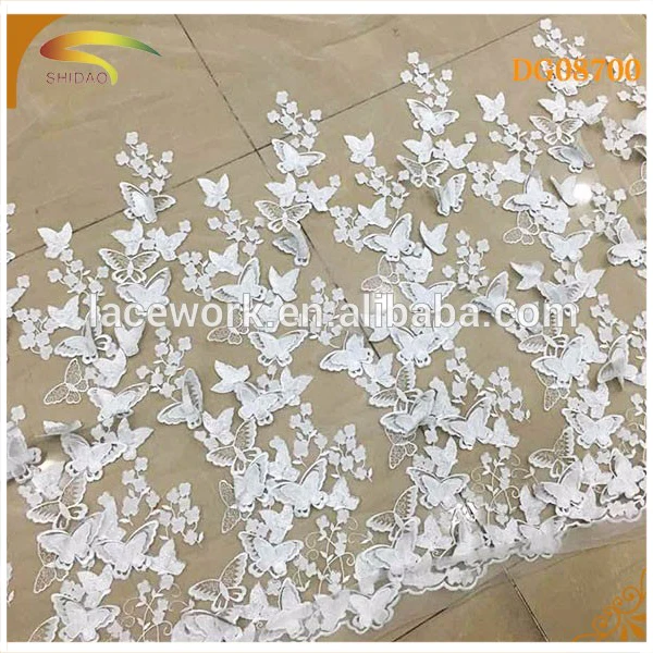 robe tulle brodee fleurs