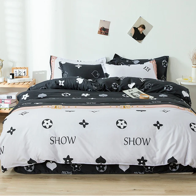 Factory Custom Printed Cotton Sheet Set Quality King Size Duvet Covers and Bed Spread Quilts Silk Filled Bedding for Home Use