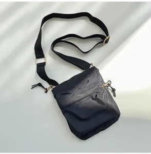 New Fashion Metal Zipper Messenger Bags Women Nylon Purse Mobile Phone Bags Girls Rectangle Small Crossbody Shoulder Bag