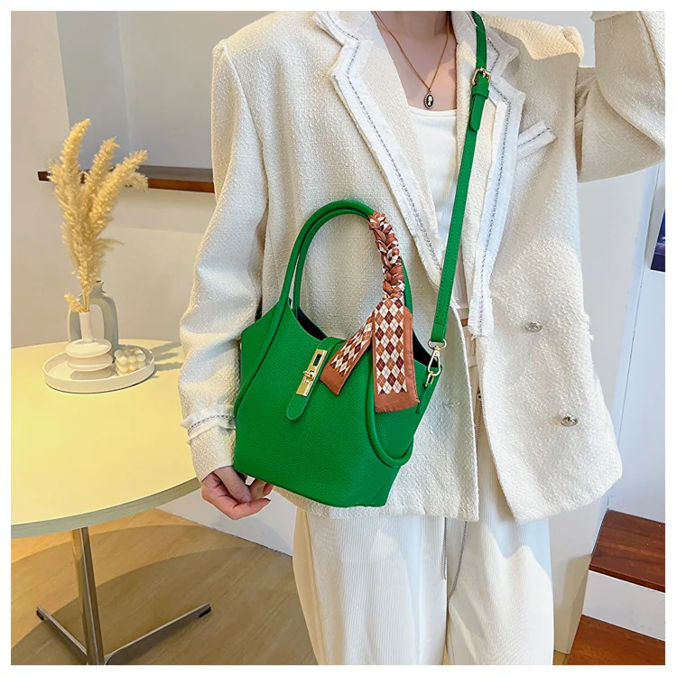 2023 Fashion Luxury Womens Tote Shoulder Bag High Quality Ladies Hand Bags Tote Handbags Shoulder Bags Tote