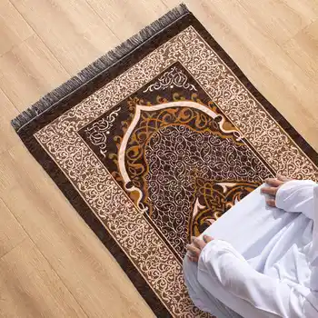 Nicro Hot Sale Portable Luxury Muslim Islamic Prayer Carpet Set Foldable Eid Ramadam Supplies Pray Rug With Beads Praying Mat