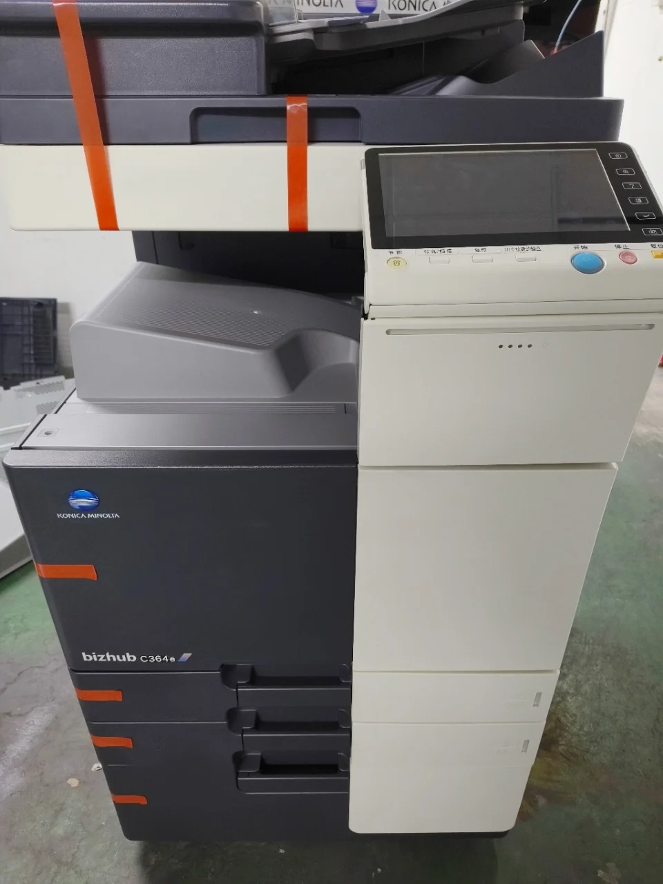 JCX製 Konica Minolta Bizhub C364e カラー複合機 - 3-7営業日配送