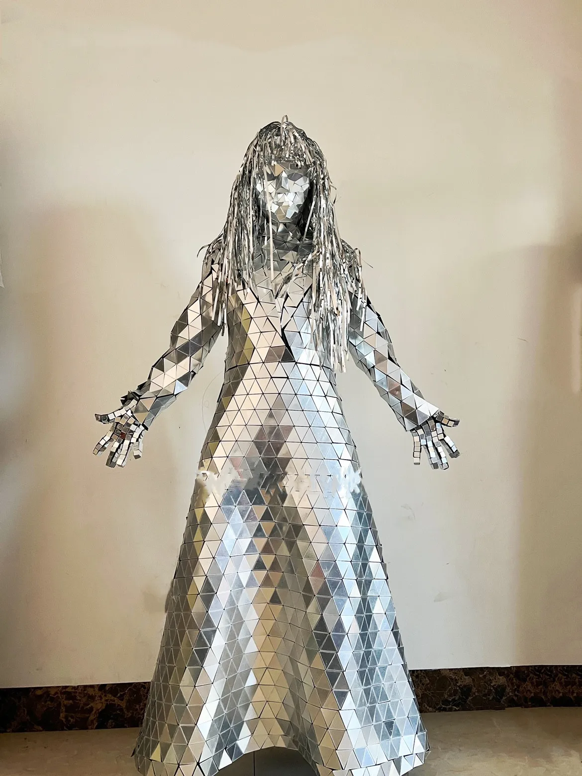 Disco Ball Female Reflective Silver Golden Mirror Suit Costume Outfit Sparkly Mirror Costume for Women Disco Ball Female Reflective Silver Golden Mirror Suit Costume Outfit Sparkly Mirror Costume for Women