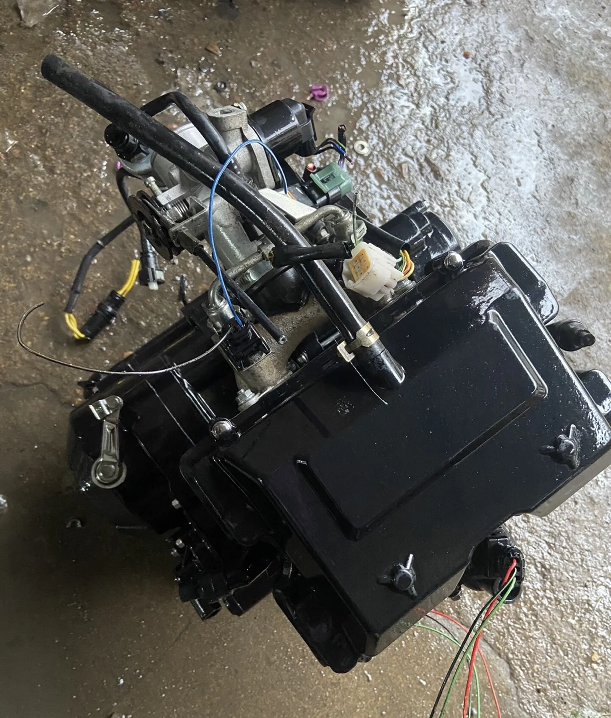 Надежный подержочный двигатель мотоцикла в сборе с емкостью 400cc и 600cc