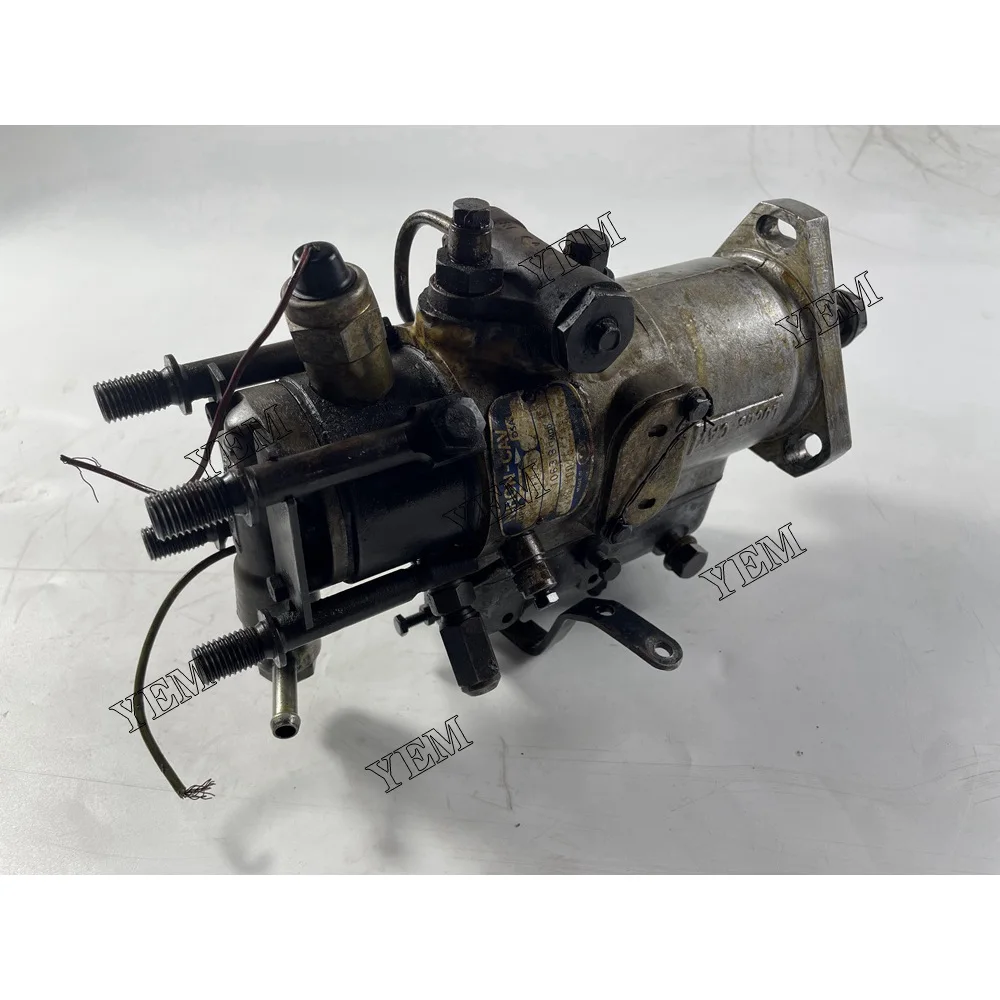 4DQ5 Fuel Injection Pump Assy for Mitsubishi Engine. 5