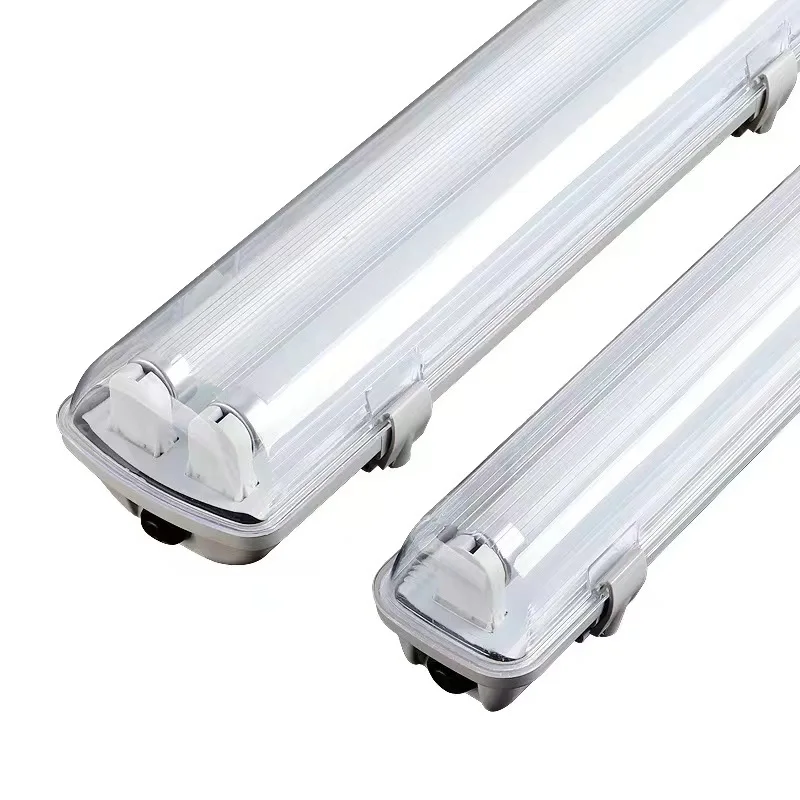 LED Tre-Proof a prova di polvere e insetti per fabbrica e magazzino T8 Singolo/Doppio Tubo Lampada a striscia lunga con supporto Apparecchio illuminante 6000K