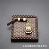 Le plus riche du monde (pendentif en graines de Bodhi blanc)
