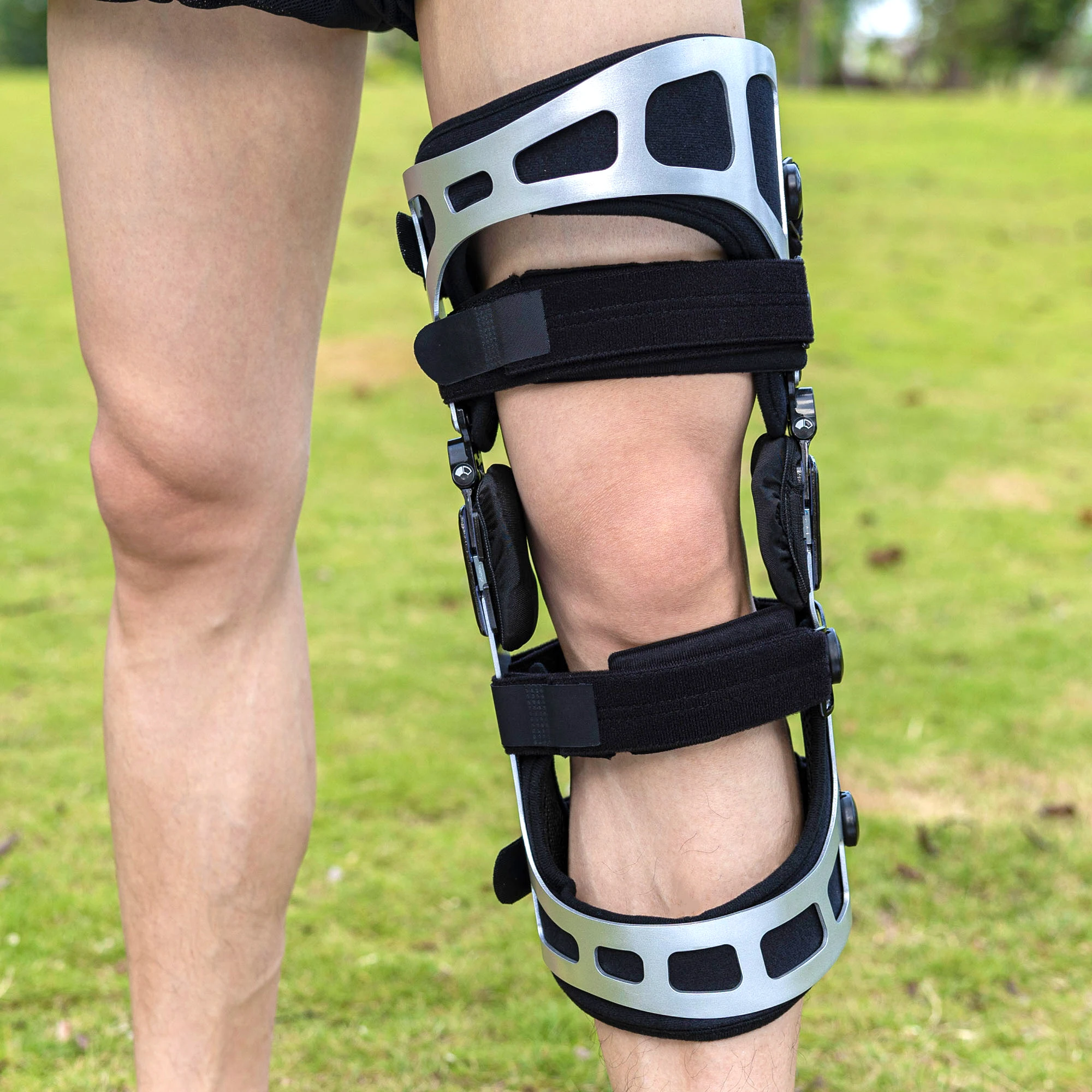 Metal Hinged Oa Knee Brace Orthopedic Angle Adjustable Conquer Oa