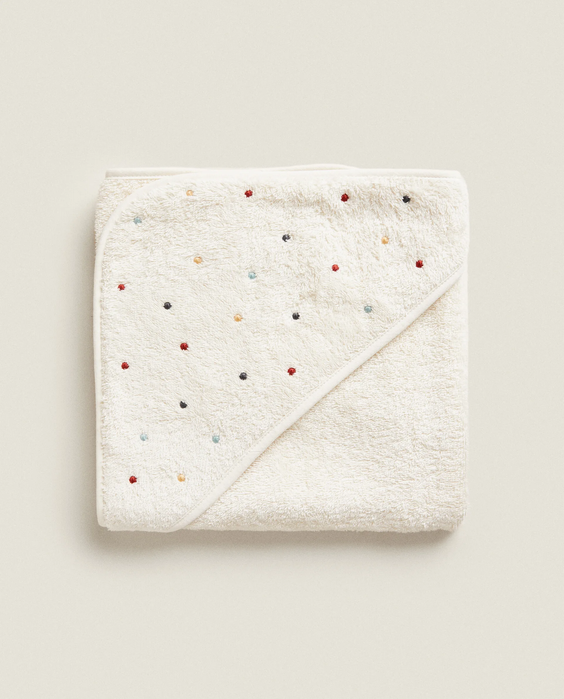 Simple Design With Multicoloured Embroidered Polka Dots Baby Bath