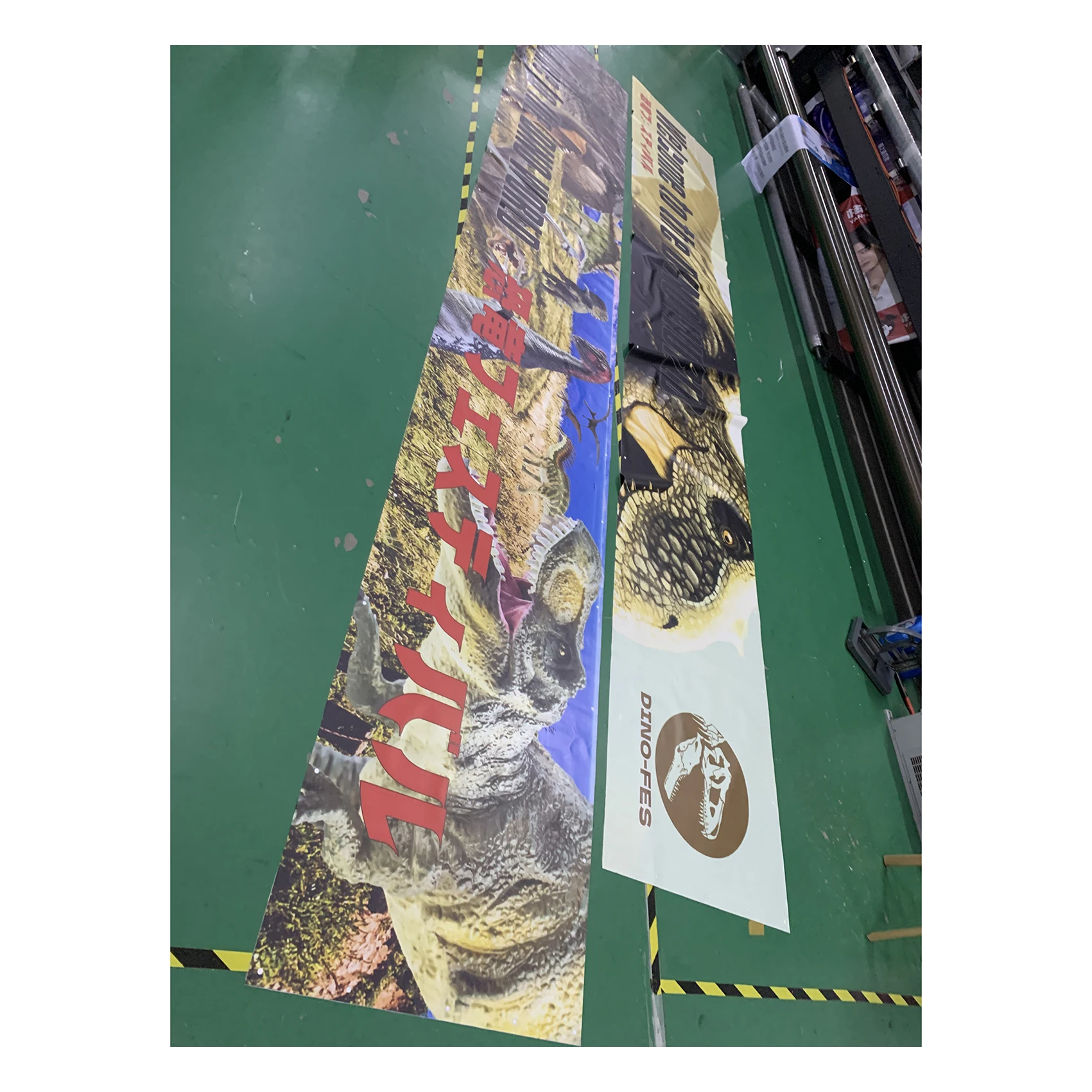 Custom Vinyl Table Banner Display Flags Handheld Scrolling Accessories with Congratulations Design Printed Banners