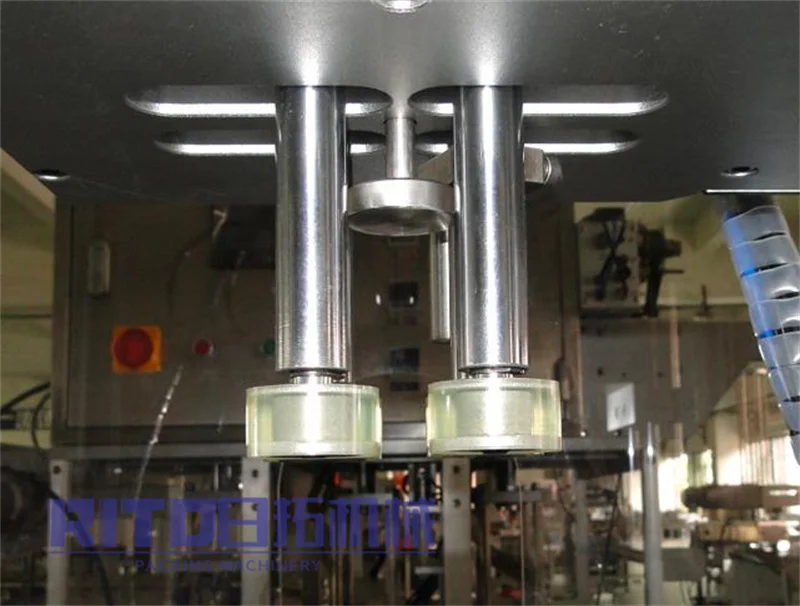 Factory Direct Sale Durable Semi Automatic Ropp Cap Screw Bottle Automatic Bottle Capping Machine