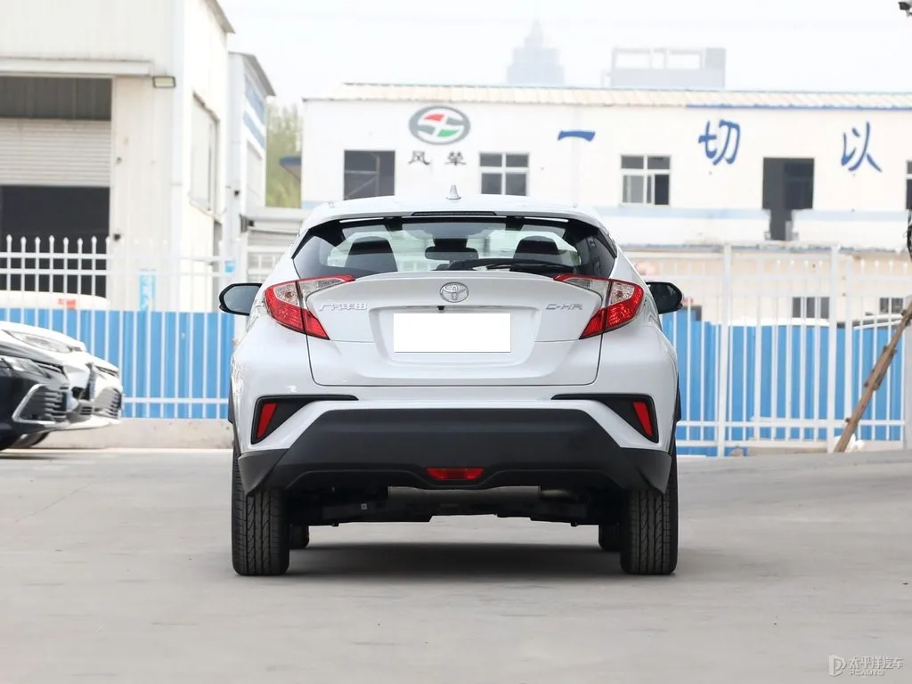 丰田CHR库存汽车使用丰田非常便宜的价格出售| Alibaba.com