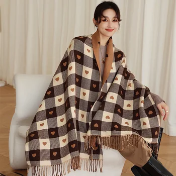 Wholesale 2022 popular ladies pashmina wedding luxury plaid tartan heart jacquard tassel long scarf for women winter scarf