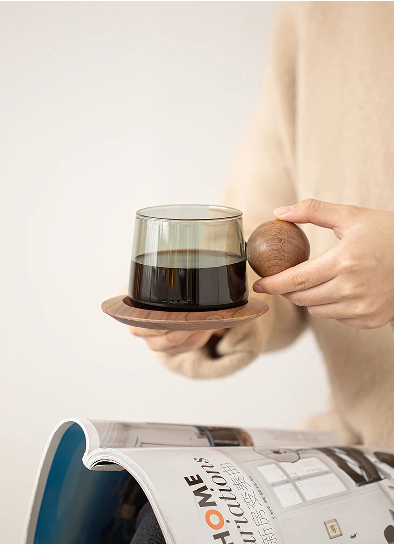 Large Capacity Ceramic Tea Cup with Lid Filter Office Coffee Mug and Water Cup with Saucer Gift Idea for Tea Cups & Saucers