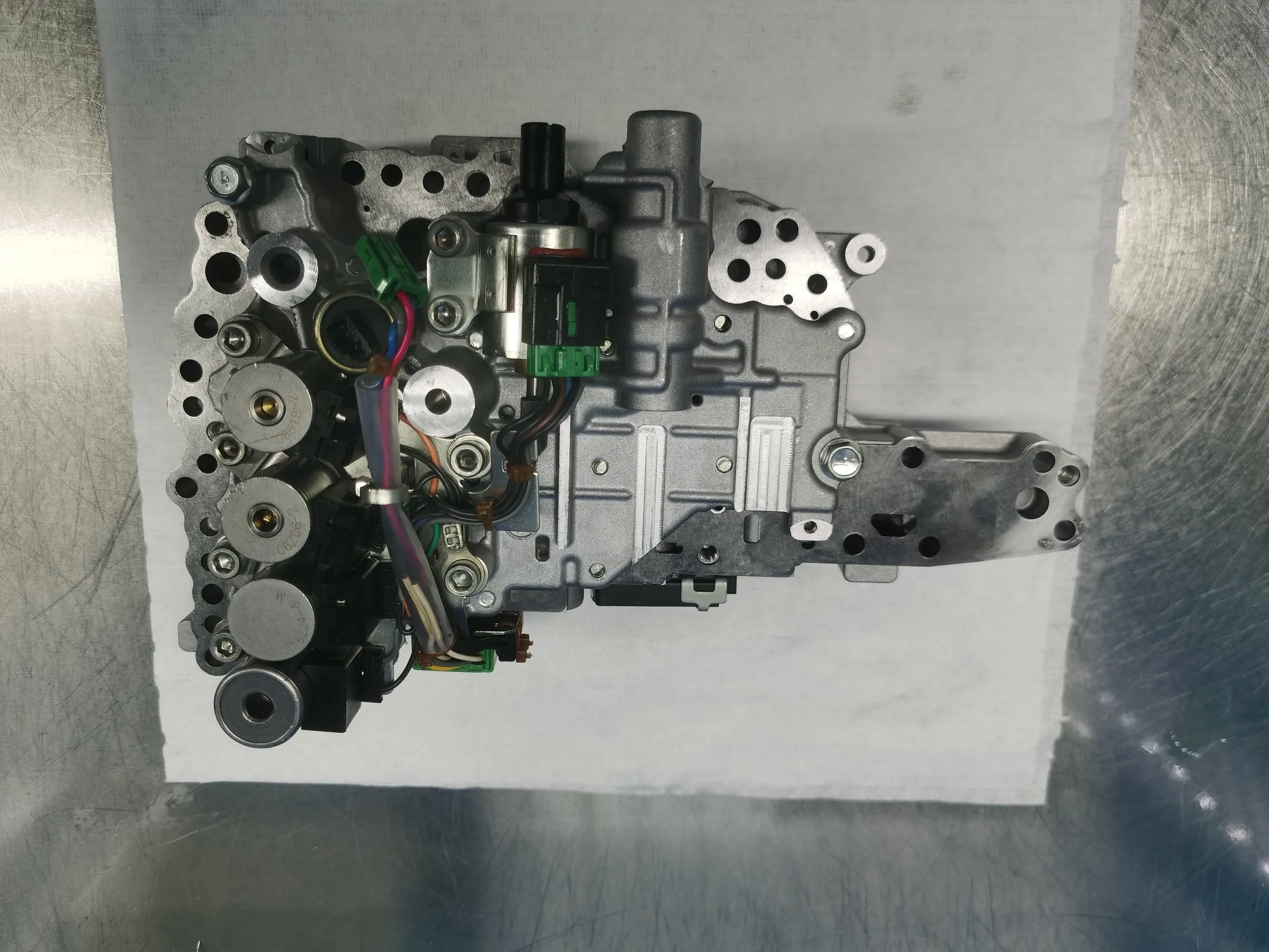 Wwt Re0f10a/jf011e New Model Valve Body 317051xf0d Factory Supply Reman