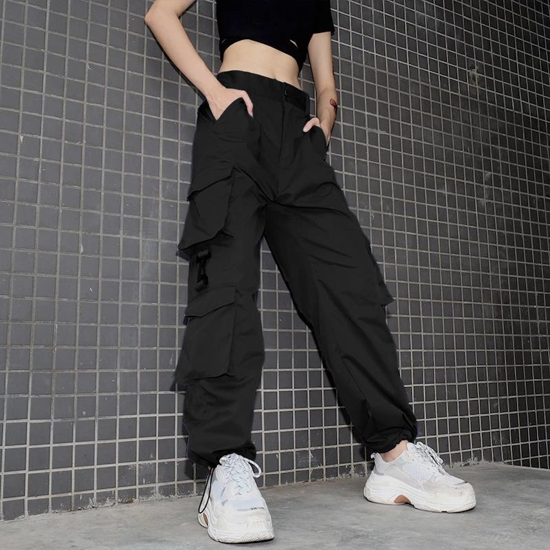 Pantalones Cargo Para Mujer,Ropa Informal Con Bolsillos,Venta Al Por Mayor  - Buy Streetwear Pantalones De Las Mujeres,Multi-bolsillos Para Mujer De  Carga Pantalones De Moda,Streetwear Dobladillo Ajustable Multi-bolsillos  Pantalones De Las Mujeres Product