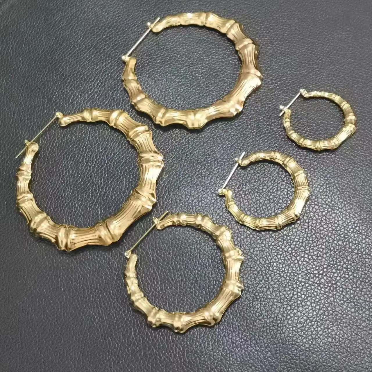 product new fashion jewelry sets customize earrings exaggerated geometric bamboo  gold plated hoop earrings for woman-6