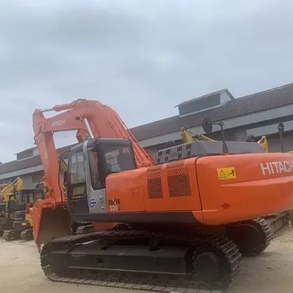 Hitachi ZX330 Excavator - 33 Ton Crawler for Sale in Japan