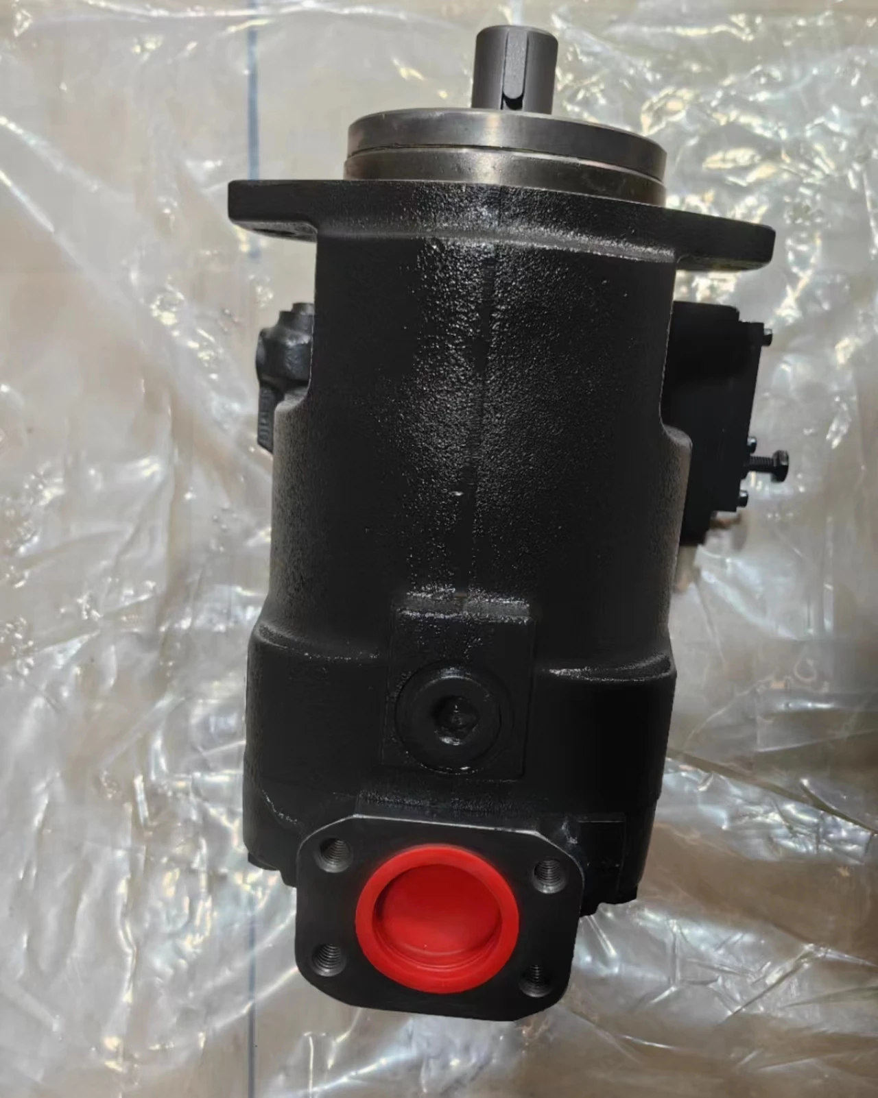 Hot Sell at Piston Oil Pump AT428960 AT180926 AT197383 AT302661 AT353936 High Pressure Variable Hydraulic Piston Pump