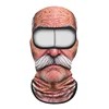 Papy à la barbe noire